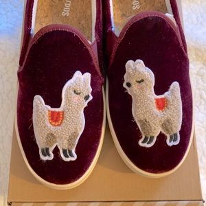 NIB Soludos Velvet Llama sneakers- Sz 6